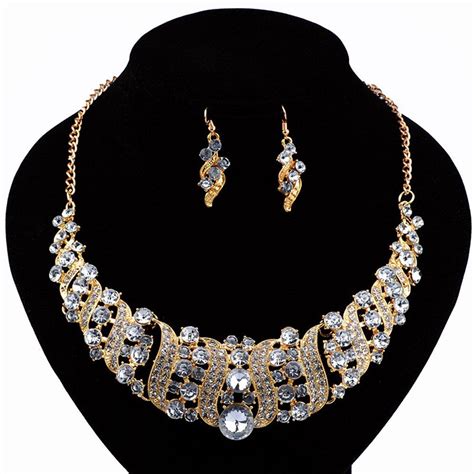 bijoux versace boucle d'oreille|Boucles d’Oreilles de Luxe Femme .